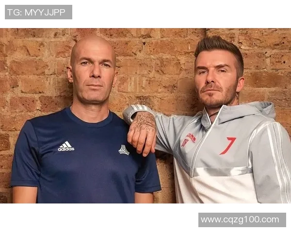 外国足球明星同框合影展现足球魅力与友谊的精彩瞬间 外国足球明星同框合影展现足球魅力与友谊的精彩瞬间