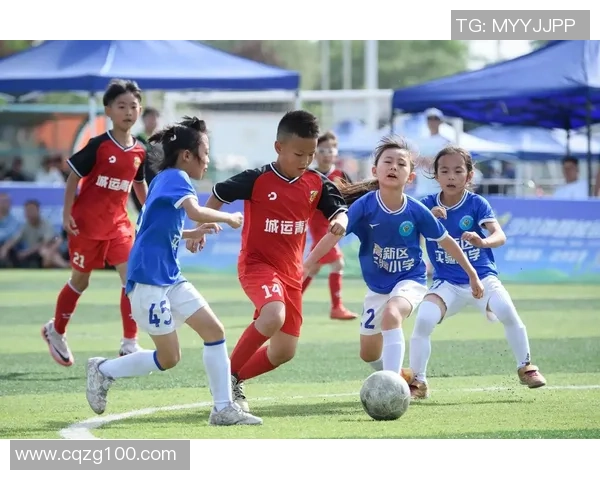 探索KRS足球的魅力与发展潜力,助力青少年足球梦想的实现与成长 探索KRS足球的魅力与发展潜力,助力青少年足球梦想的实现与成长